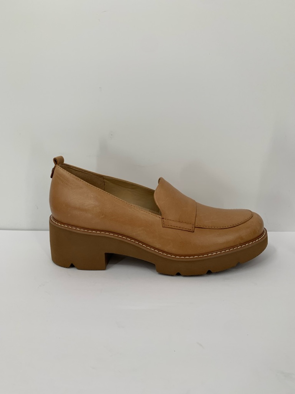 Naturalizer Darry chunky loafer shoe lug sole tan leather slip-on 8.5 WIDE 8.5W
